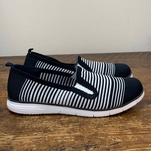 11w shoes Clearance